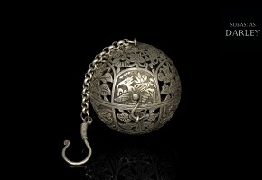 Silver openwork pendant, Tang dynasty