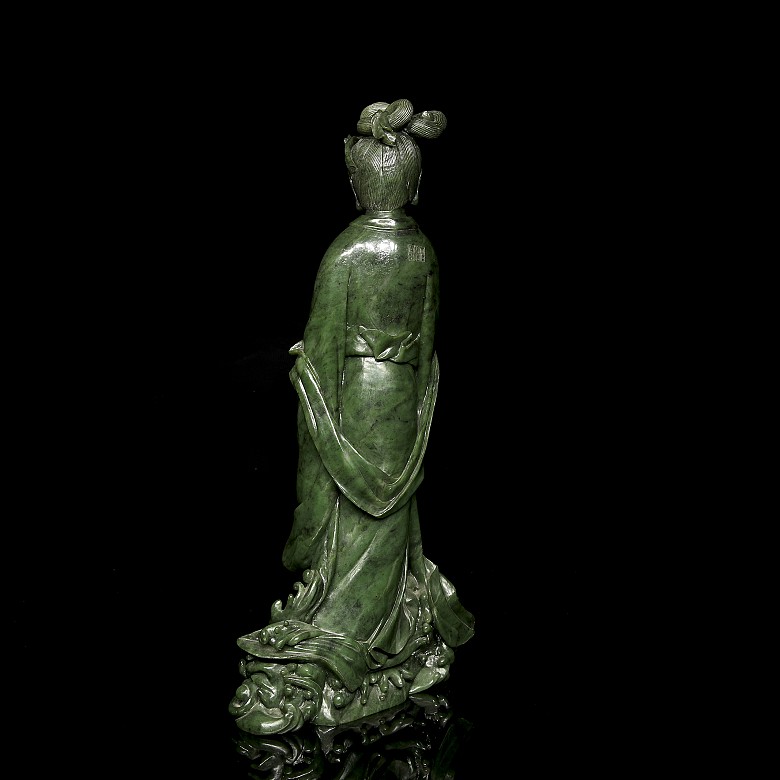 Green jade ‘Guanyin’ figurine, 20th century