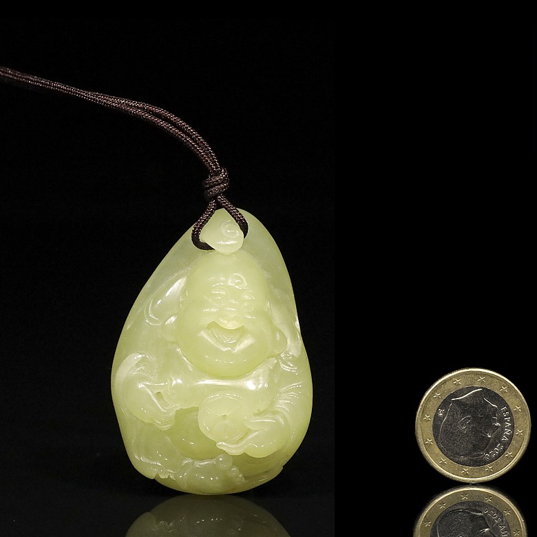 Yellow jade pendant 