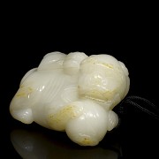 Jade figurine ‘Lioness and cub’, Qing dynasty