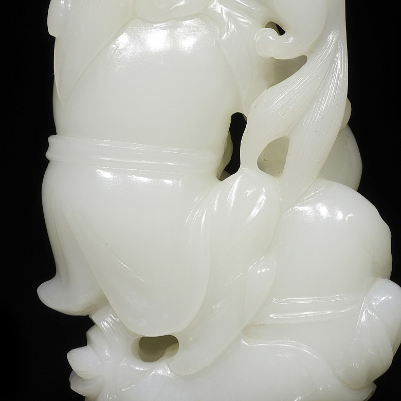 White jade figure 'Elder and Child', Qing dynasty, Qianlong