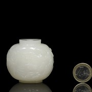 White jade snuff bottle ‘Landscape’, Qing Dynasty