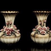 Capodimonte porcelain ‘Pair of vases with roses’, 20th century - 9