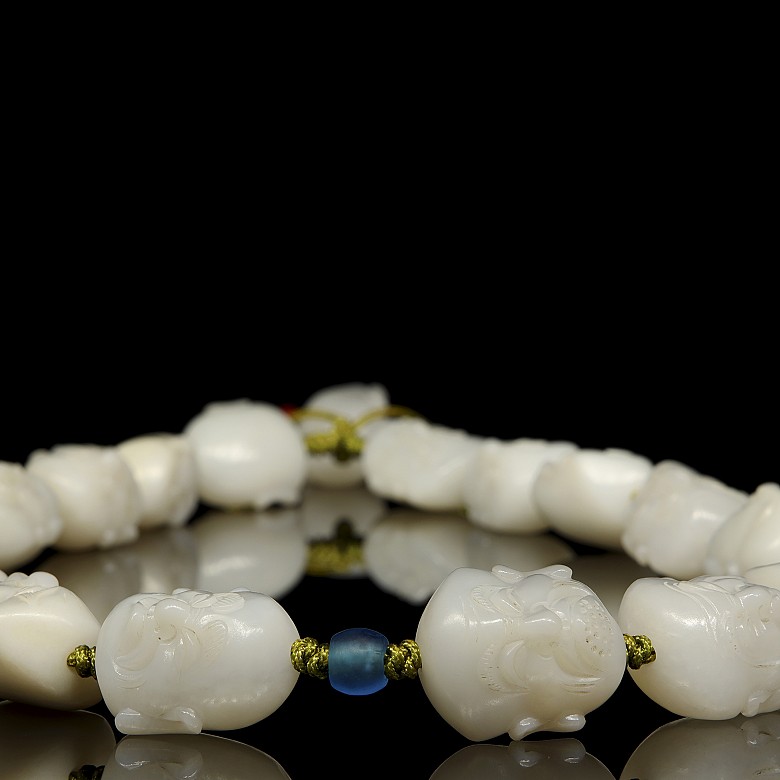 Jade bead necklace ‘Luohan’, Qing dynasty