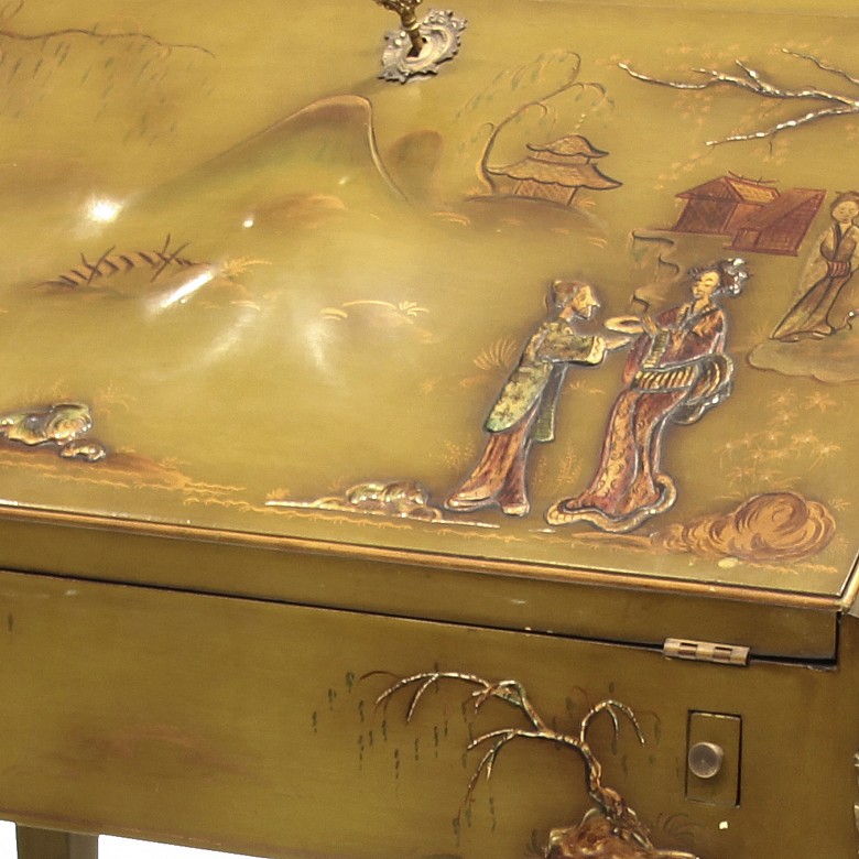 Lady's desk lacquered, 20th century