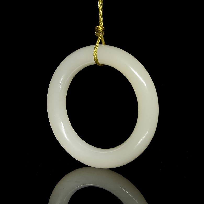 Hetian natural white jade bracelet, Qing Dynasty