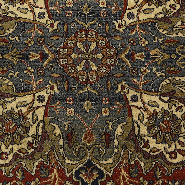 Persian style wool rug, 20th century