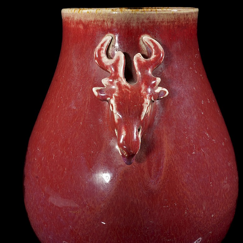 Hu ‘Deer’ red-glazed vase, Qing dynasty