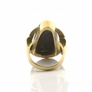 Anillo en oro amarillo de 18 k con turquesa natural