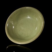 Large celadon-glazed ceramic bowl, Qing dynasty