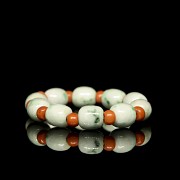 Jadeite and coloured bead bracelet, Qing dynasty