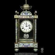 Table clock in brass and cloisonné enamel, 20th century