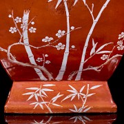 Zun vase with dragon's ears ‘Bamboo and cherry’, with Qianlong seal