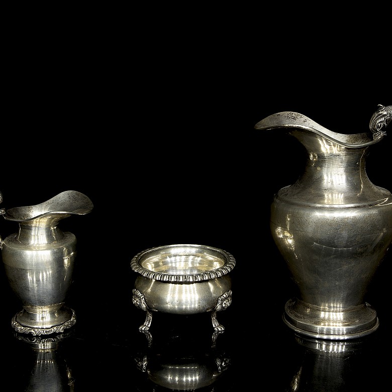 Set of three silver objects, 20th century