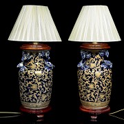 Pair of chinese porcelain lamps, 20th century