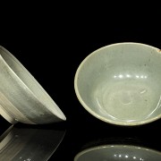 Two glazed pottery bowls, Song dynasty