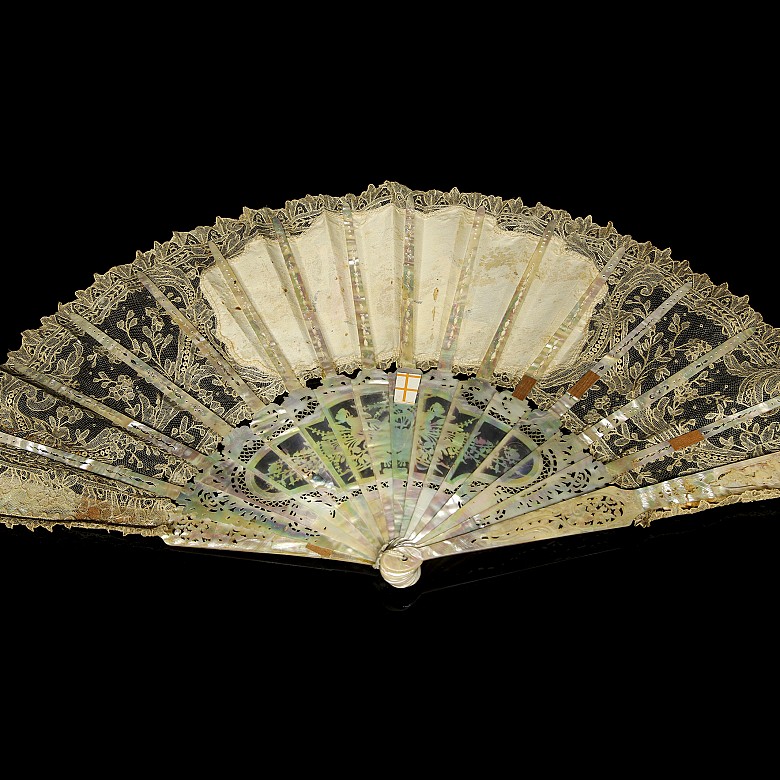 Mother-of-pearl fan ‘Floral stall’, 20th century