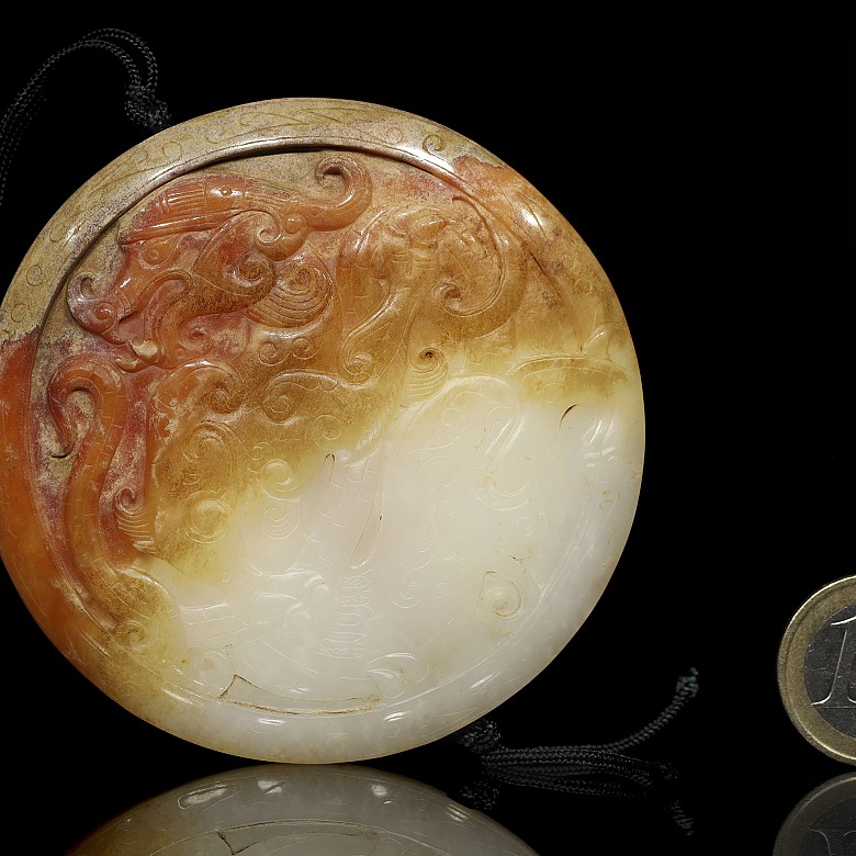 Carved jade medal 'Dragon', Eastern Han dynasty