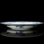 Porcelain-glazed ‘Landscape’ enamel dish, Qing dynasty