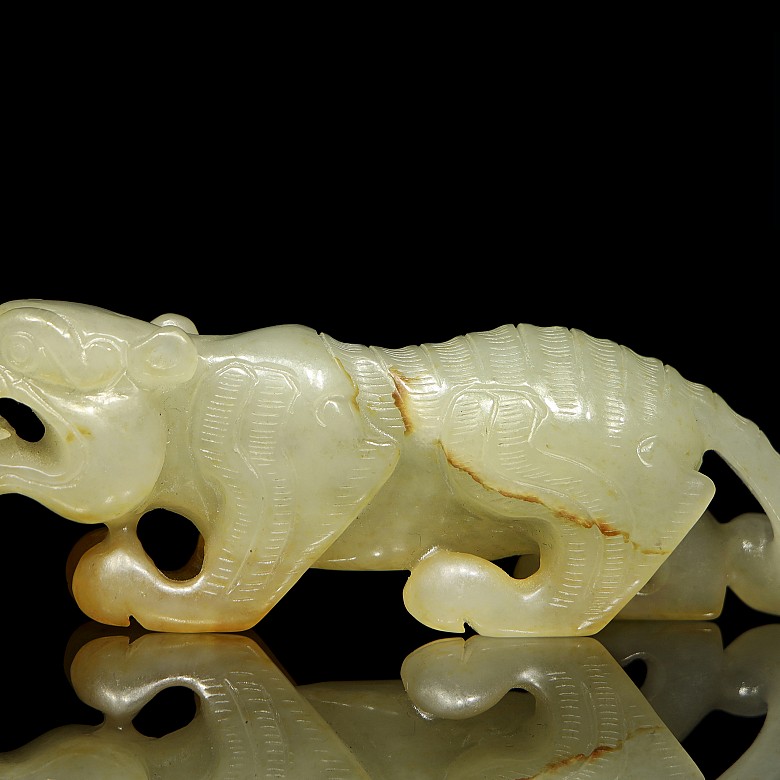 Carved jade mythical beast figure, Han dynasty