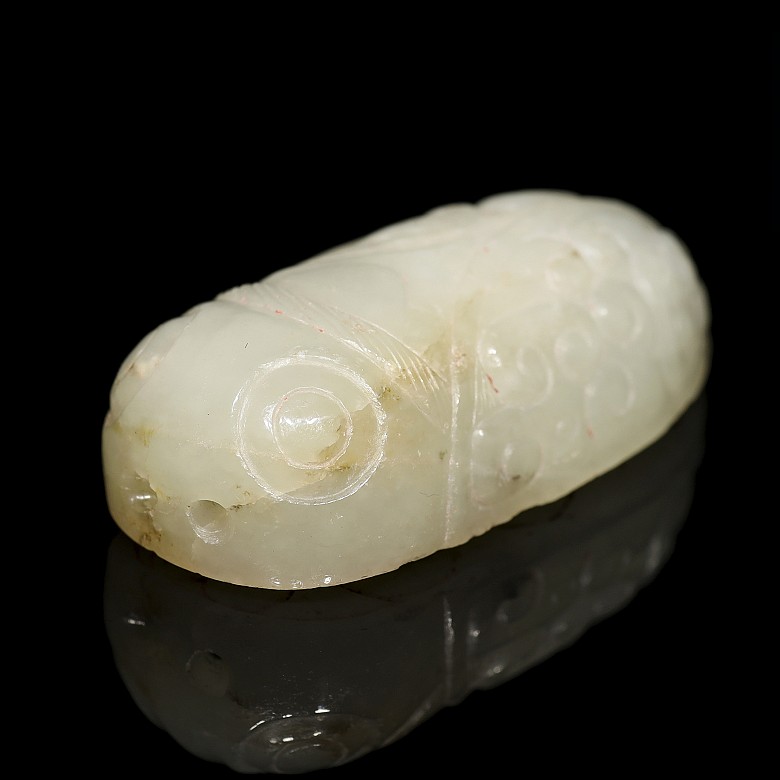 Carved jade figurine 