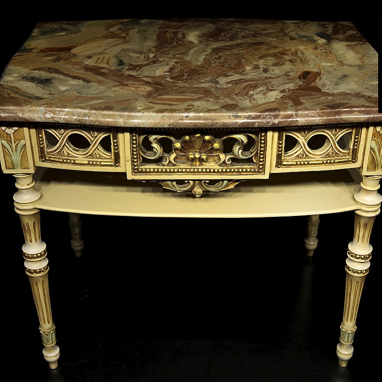 Coffee table in lacquered wood, Italy, 20th century