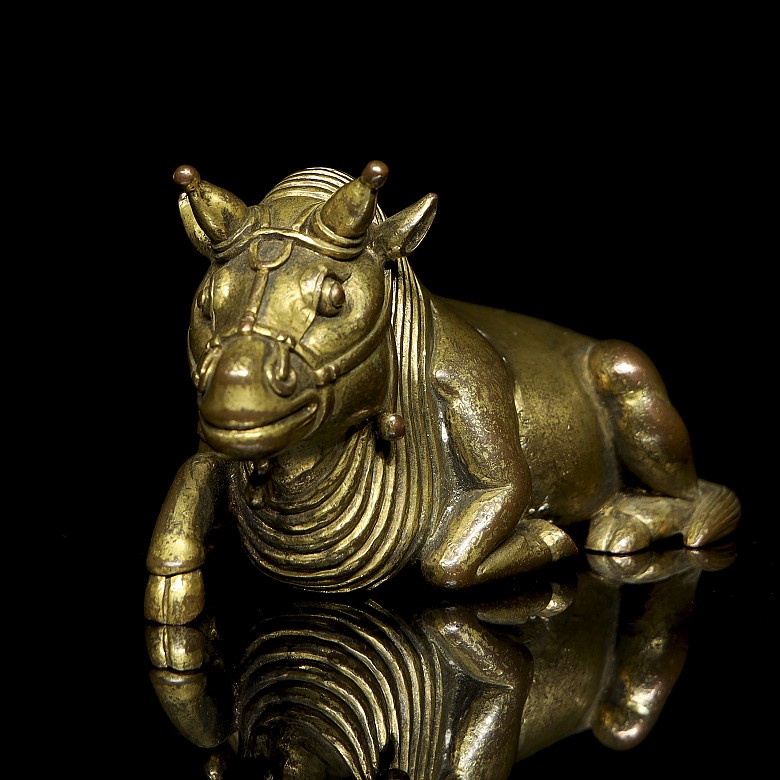 Gilt-bronze figure ‘Ox’, Qing dynasty