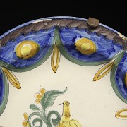 Two Manises ceramic plates, 20th century