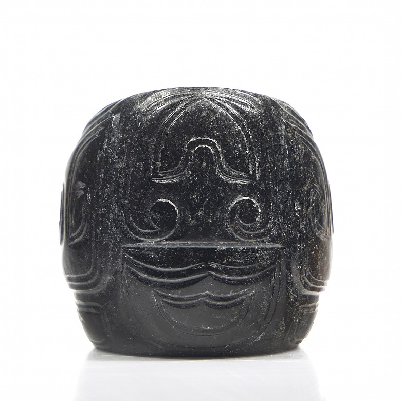 Green jade archer ring “Mask”, Shang style