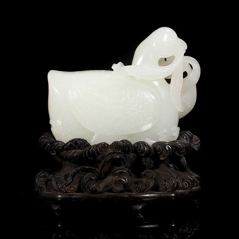 Carved jade figurine ‘Duck and Lotus’, Qing dynasty