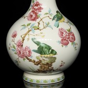 Porcelain vase, Kaiser, ‘Birds’, 20th century - 5