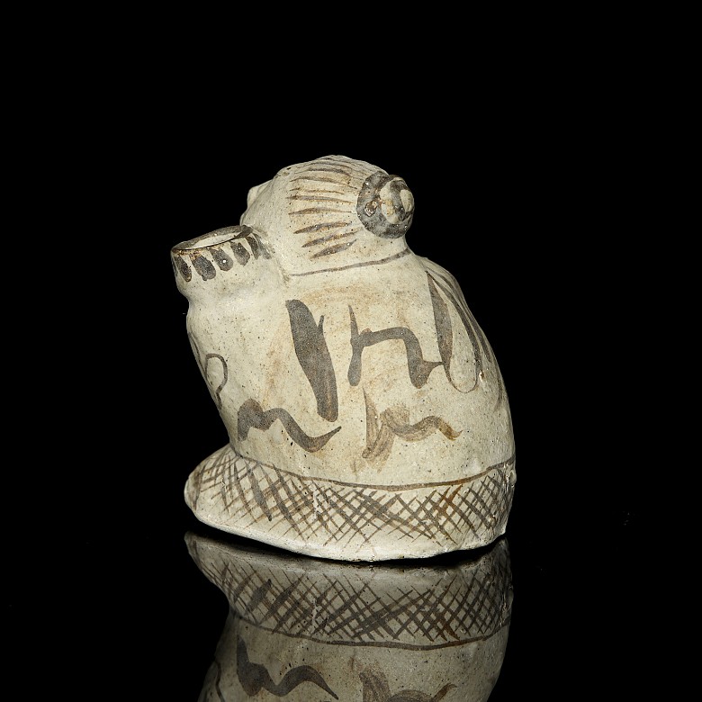 Small Asian ceramic figurine ‘Personage’, 20th century