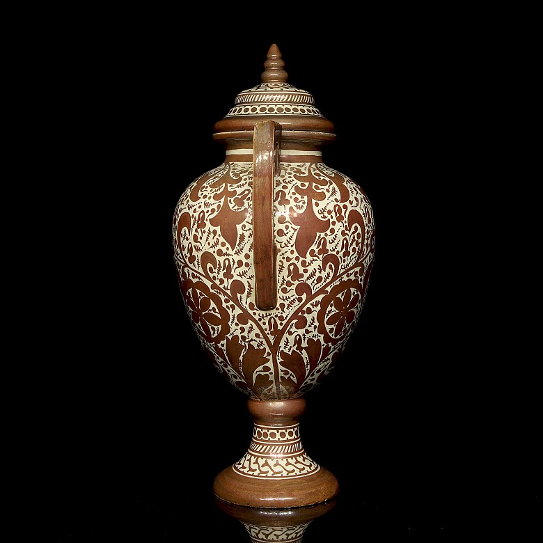 Large vase with porcelain handles and metallic lustre, 20th century