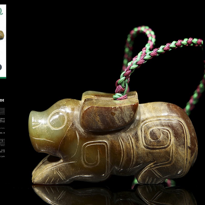 Carved jade pendant, Western Zhou