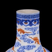 Porcelain vase “Bats and clouds” Qing dynasty