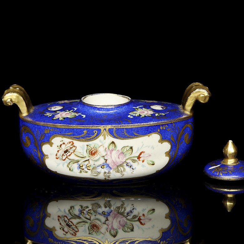 Porcelain writing desk “Flowers on blue background” - 4