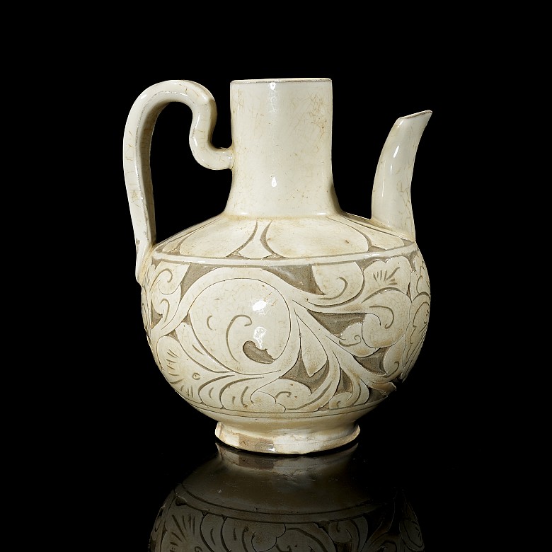 Ceramic ‘Cizhou’ jug, Song dynasty