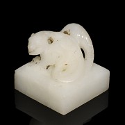 White jade seal ‘Mythical Beast’, Western Han dynasty