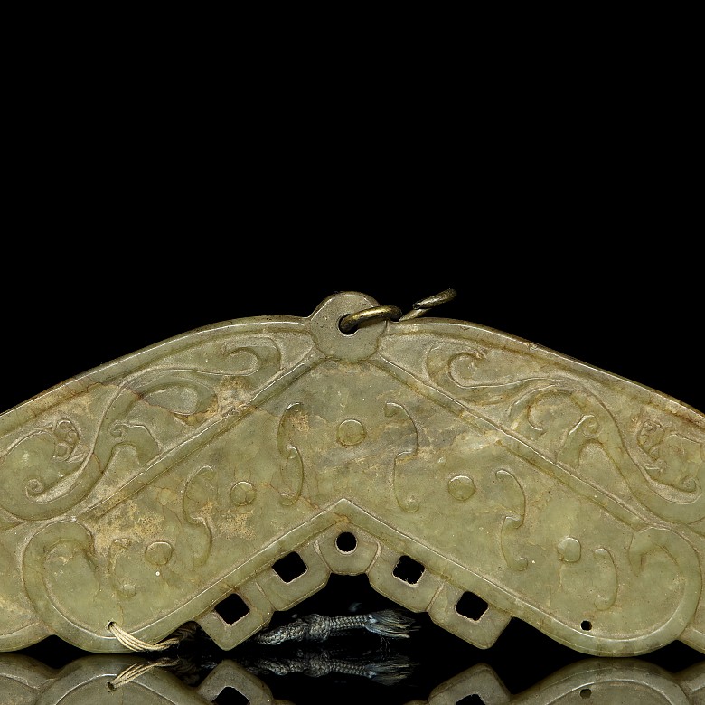 Large jade plaque “Fishes”, Qing dynasty