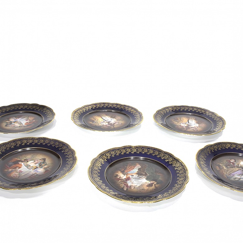 Porcelain decorated plates, Ackermann und Fritze Royal Vienna, s.XX