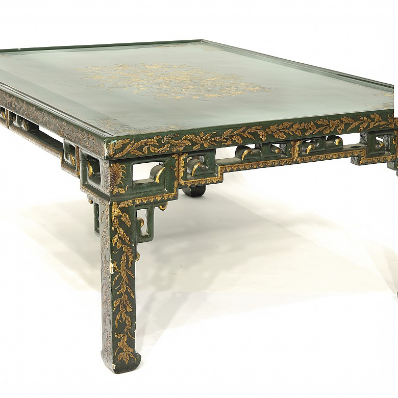 Chinese style coffee table, 20th century