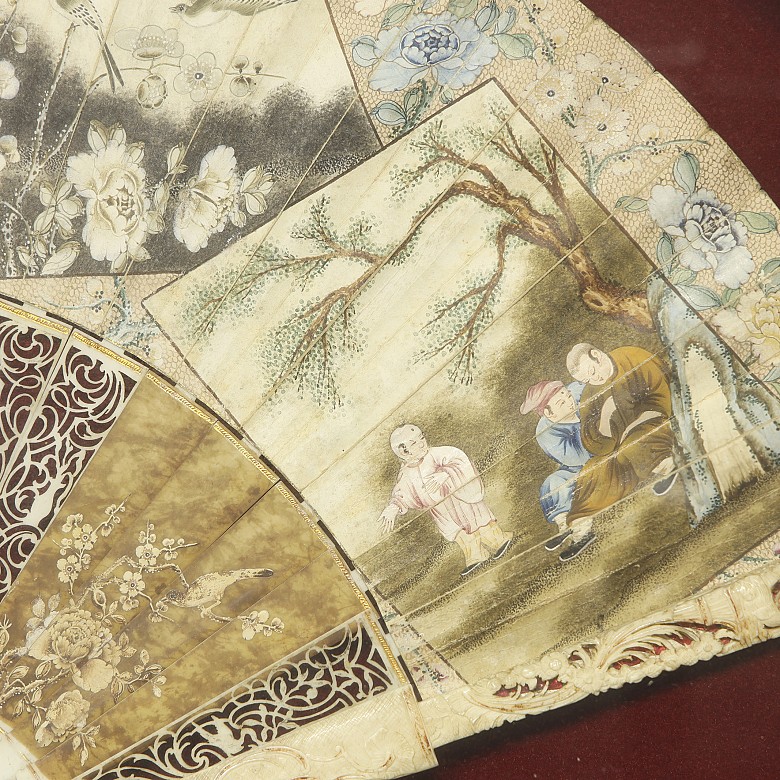 Chinese fan with bone stick ‘Rural Scenes’, 20th century