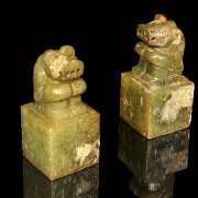 Pair of jade ‘Bear’ seals, Zhou dynasty