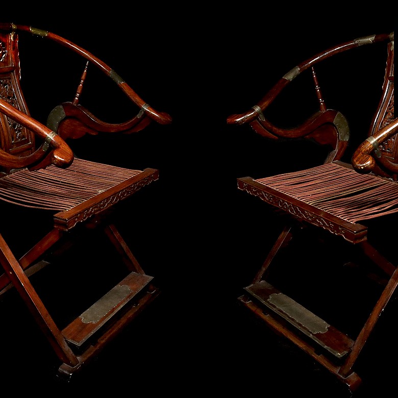 Chinese folding chairs in Ming style, 20th century