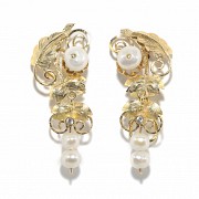 Pendientes de oro amarillo 18 k, perlas y circonitas