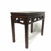 Mesa china de madera, S.XX