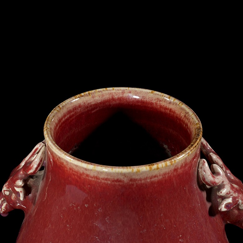 Hu ‘Deer’ red-glazed vase, Qing dynasty