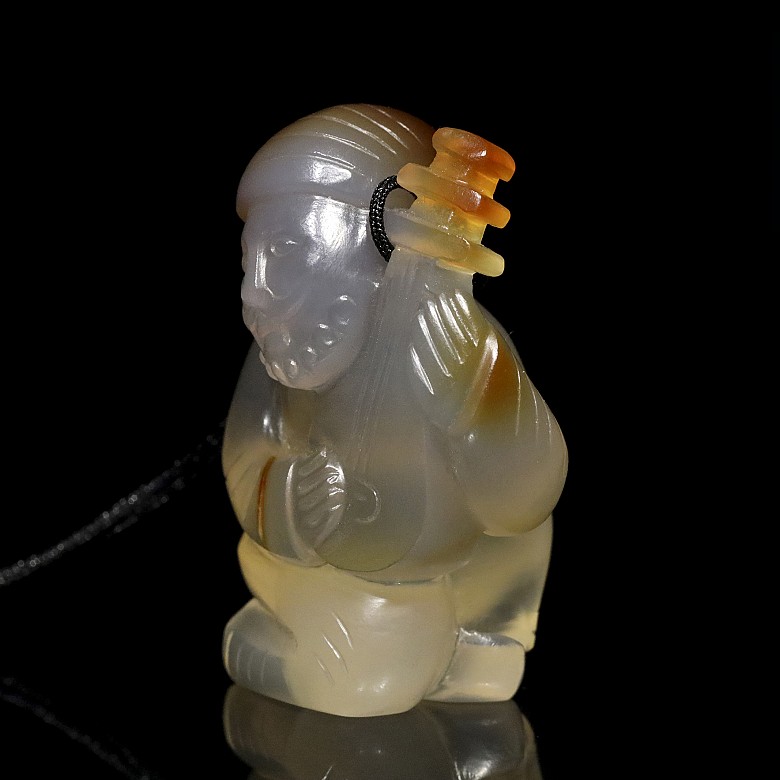 Agate figurine 