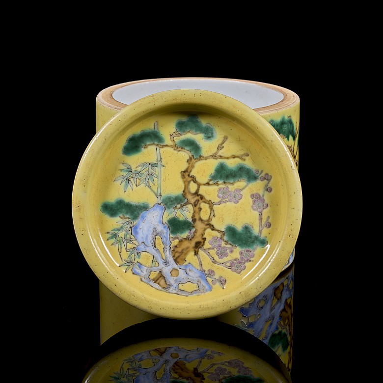 Porcelain enamelled ‘Landscape’ jar, 20th century