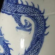 Blue-and-white porcelain vase ‘Landscape with dragon’, Qing dynasty